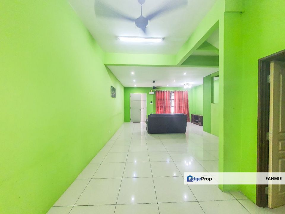 Cheapest. Not facing other house. Freehold. Suria Residence. Perdana College Heights. Nilai. , Negeri Sembilan, Nilai