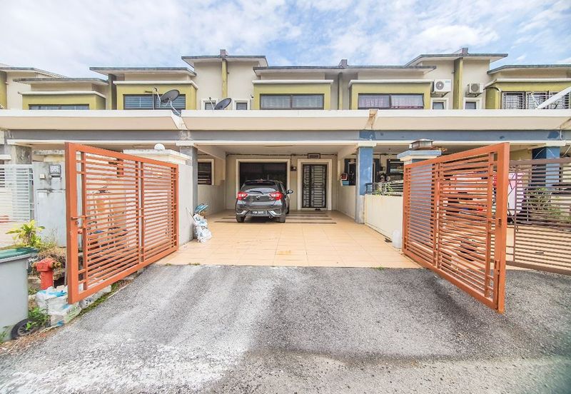 Perdana College Heights