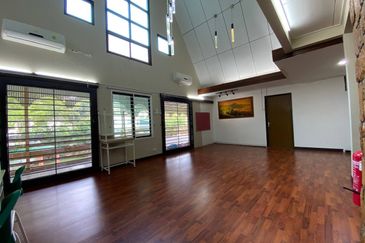 Kampung Datuk Keramat