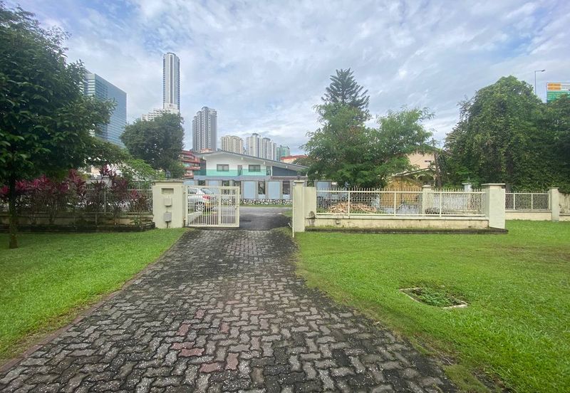 Kampung Datuk Keramat