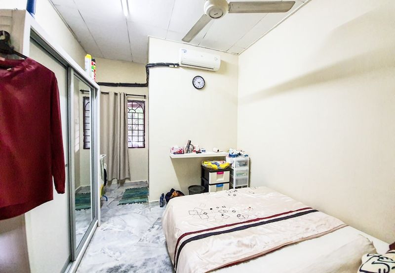 Bandar Tun Hussein Onn