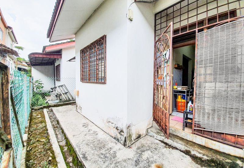 Bandar Tun Hussein Onn