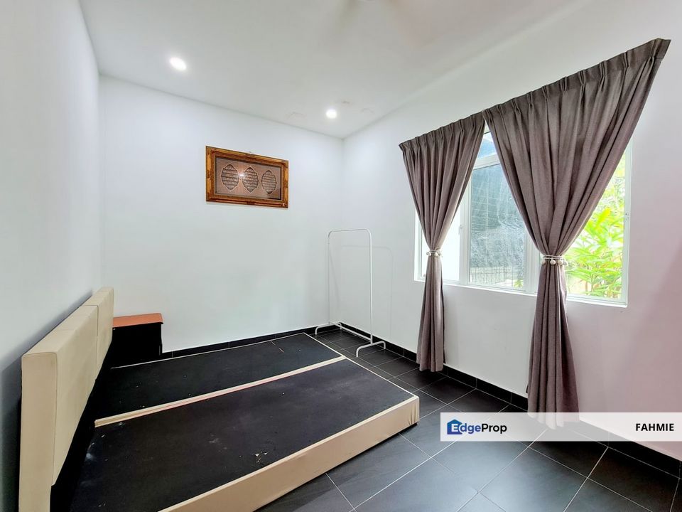 Fully renovated. Greenhill Residence. Shah Alam. , Selangor, Shah Alam