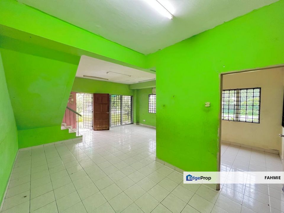 Corner lot. Freehold. Taman Bangi Ria. Bangi. , Selangor, Bangi