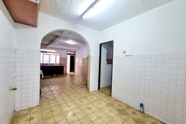 Not facing other house. Freehold. Taman Melawati. Kuala Lumpur. 