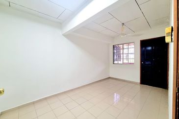 Not facing other house. Freehold. Taman Melawati. Kuala Lumpur. 