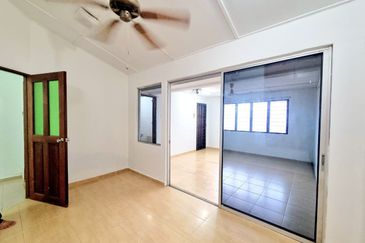 Not facing other house. Freehold. Taman Melawati. Kuala Lumpur. 