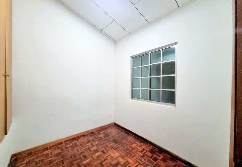 Not facing other house. Freehold. Taman Melawati. Kuala Lumpur. 