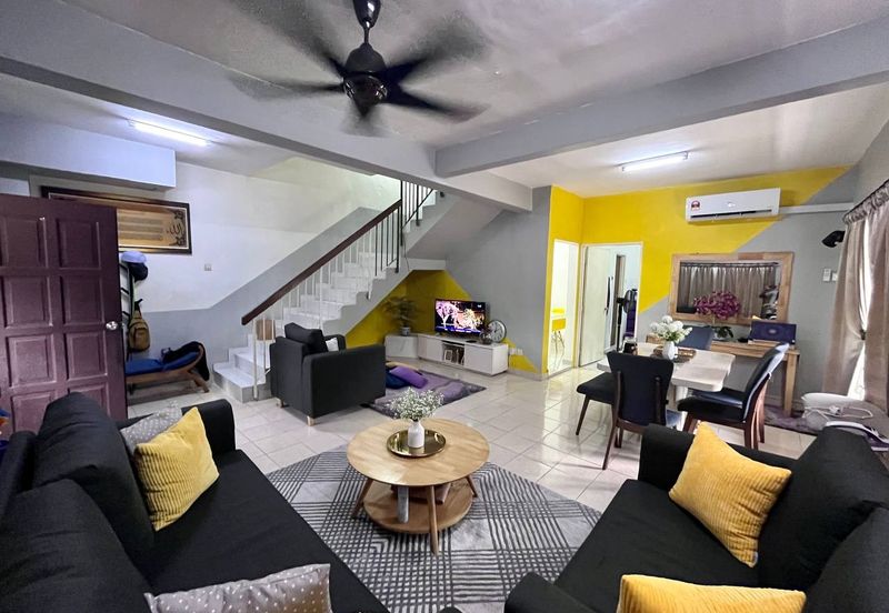 Corner lot. Not facing other house. Subang Bestari. Shah Alam. 