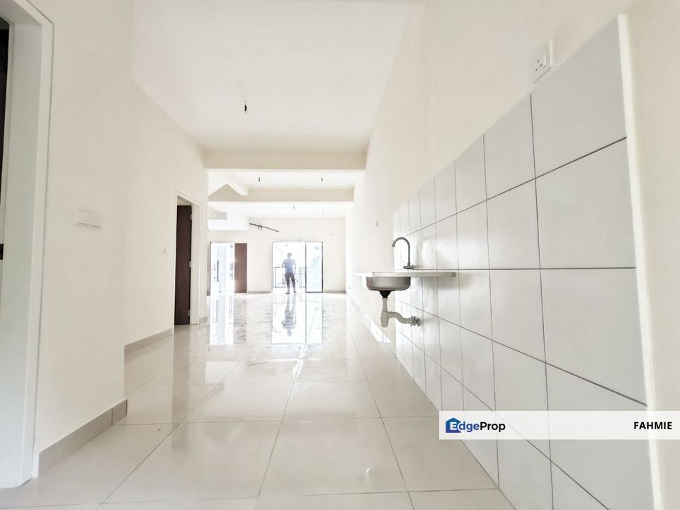 New house. Nassim Heights. Ukay Bistari. Ampang Jaya. , Kuala Lumpur, Ampang