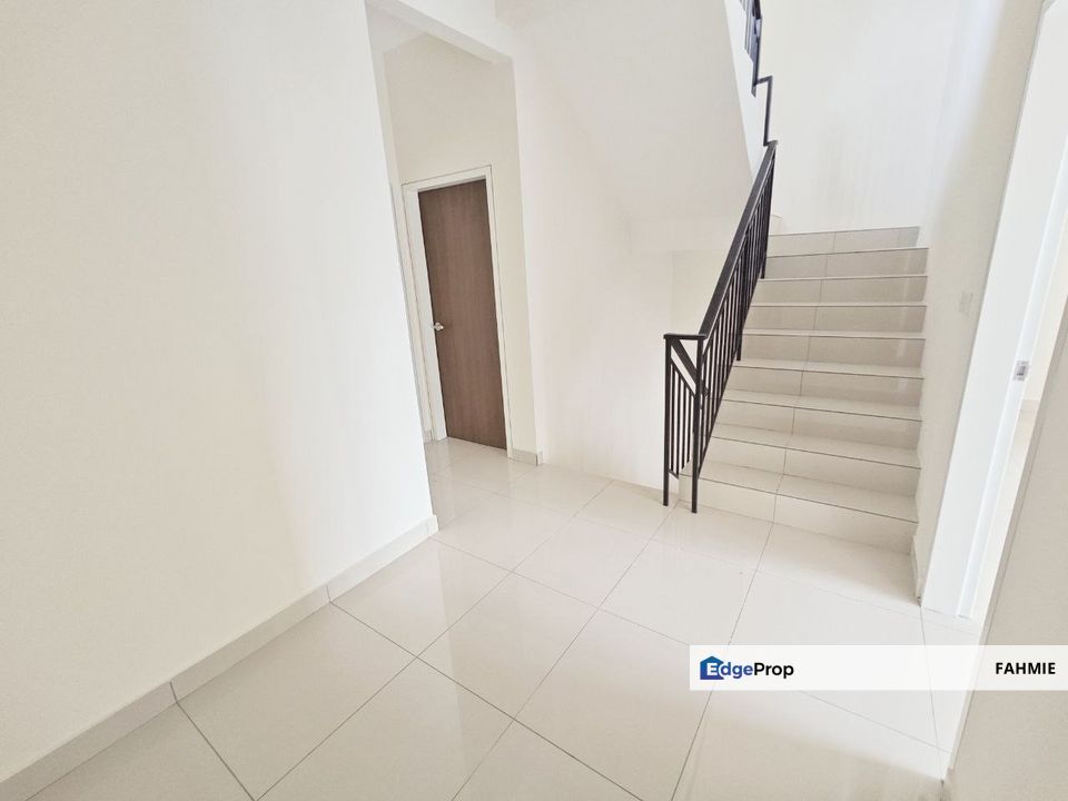 New house. Nassim Heights. Ukay Bistari. Ampang Jaya. , Kuala Lumpur, Ampang