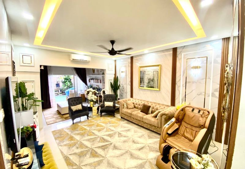 Fully renovated. Freehold. Taman Melawati. 