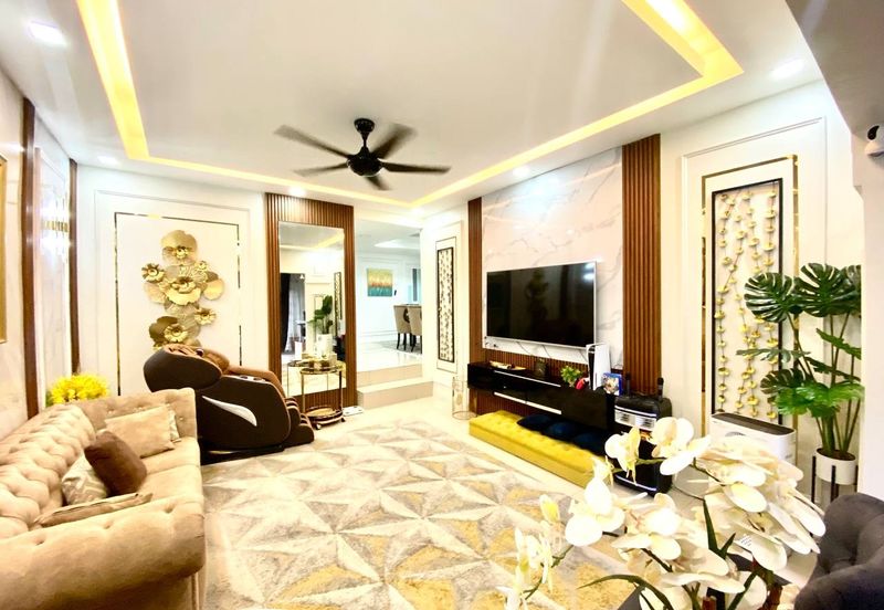 Fully renovated. Freehold. Taman Melawati. 