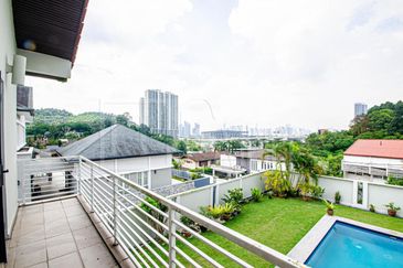 Taman Hillview