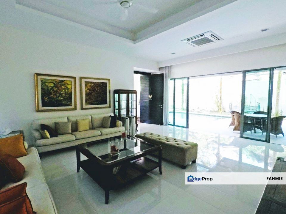 Fully renovated. Private pool. Setiahills. Ampang. , Selangor, Ampang