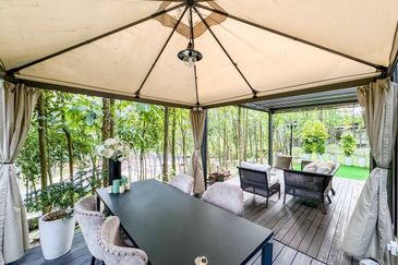 Mirage By The Lake @ Perdana Lakeview West