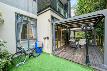 Mirage By The Lake @ Perdana Lakeview West