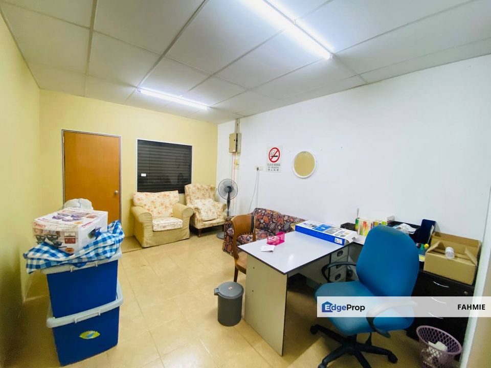 Freehold. Garden Avenue. Seremban 2. , Negeri Sembilan, Seremban