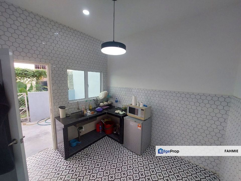 Fully refurbished. Taman Cempaka. Ampang. , Selangor, Ampang