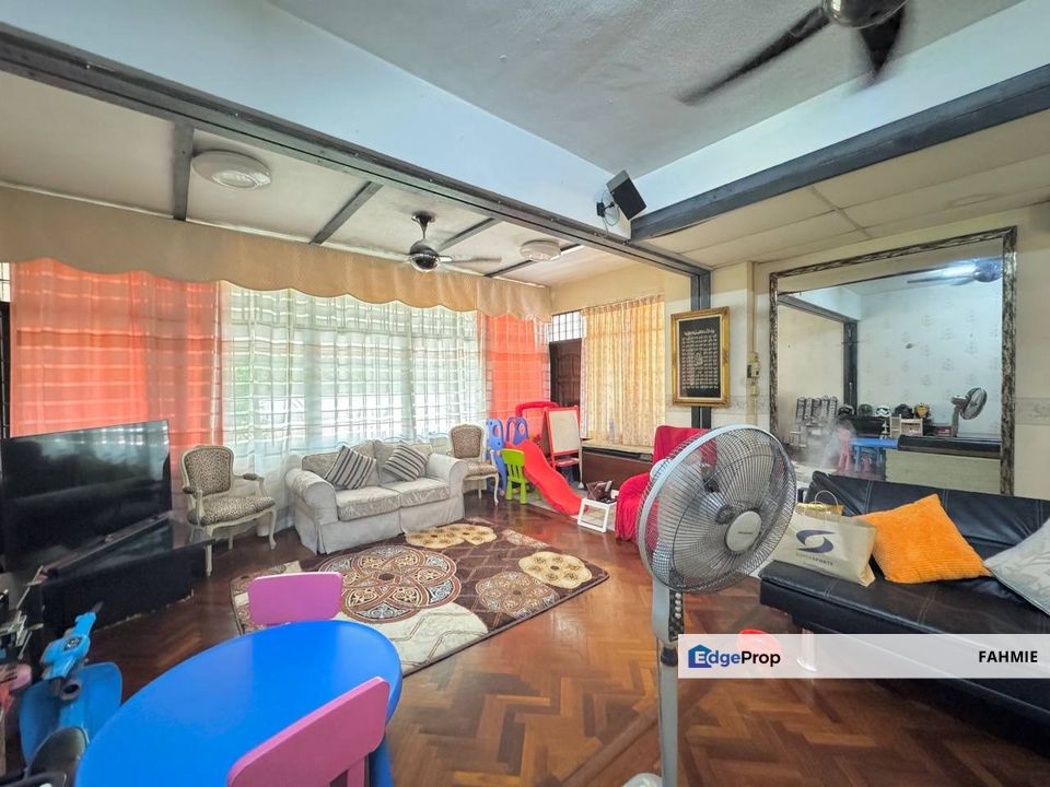 Freehold. Taman Sri Ukay. Ampang. , Selangor, Ulu Kelang