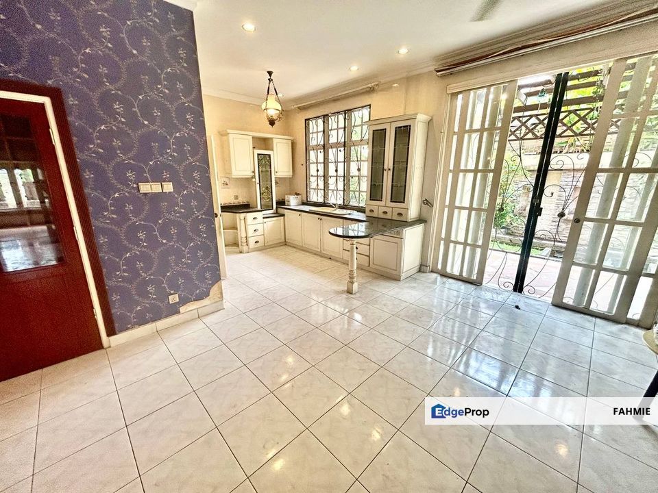 Non bumi lot. Jalan Kuarza. Seksyen 7. Shah Alam. , Selangor, Shah Alam