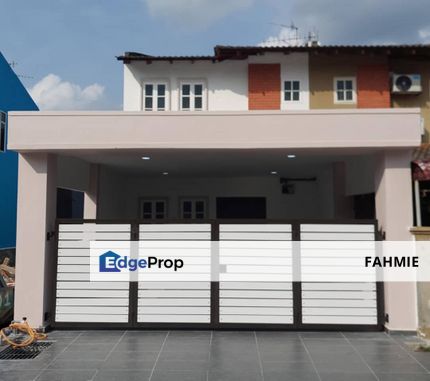 Fully renovated. End lot. Freehold. Taman Bukit Belimbing. Seri Kembangan. , Selangor, Seri Kembangan