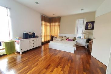 Saujana Villa, Kajang