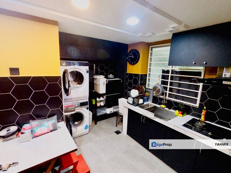 Fully renovated. Madu Mas Apartment. Setapak. , Kuala Lumpur, Setapak