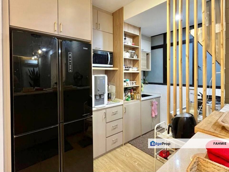 Fully renovated. Corner unit. Residensi Rampai 2. Sri Rampai. Setapak. , Kuala Lumpur, Setapak