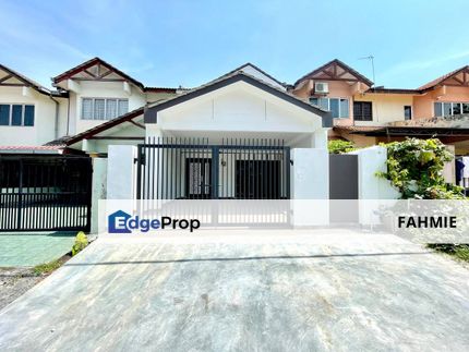 Fully refurbished. Freehold. Taman Bukit Permai. Kajang. , Selangor, Kajang