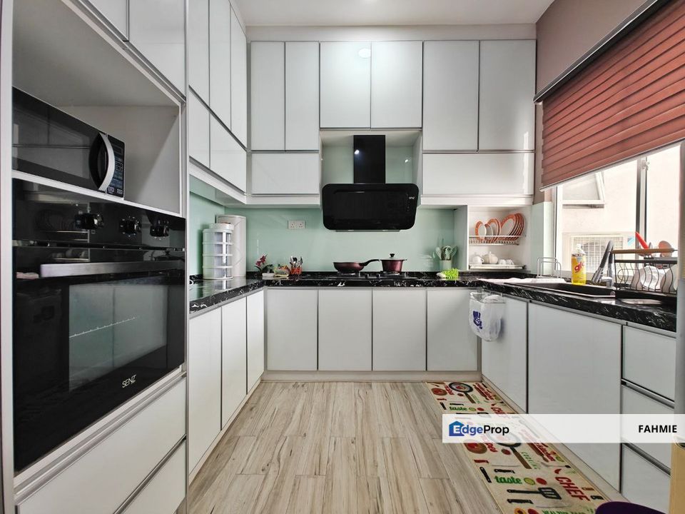 Penthouse. Fully furnished. Suasana Lumayan. Bandar Sri Permaisuri. Cheras., Kuala Lumpur, Cheras