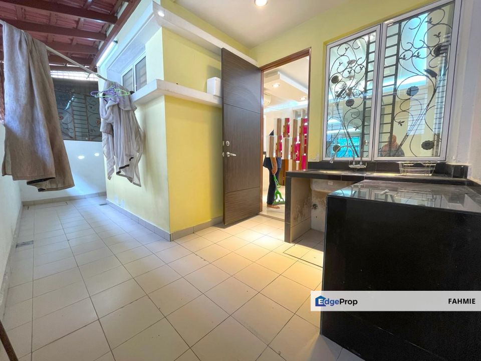 Fully renovated. Move in condition. Sinar Samudra. Batu Caves. , Selangor, Batu Caves 