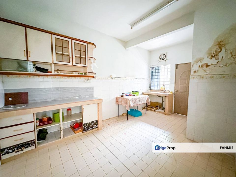 Murah. Renovated. SS7. Kelana Jaya. Petaling Jaya. , Selangor, Petaling Jaya