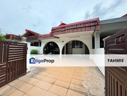 Not facing other house. Freehold. SS 14. Subang Jaya. , Selangor, Subang Jaya