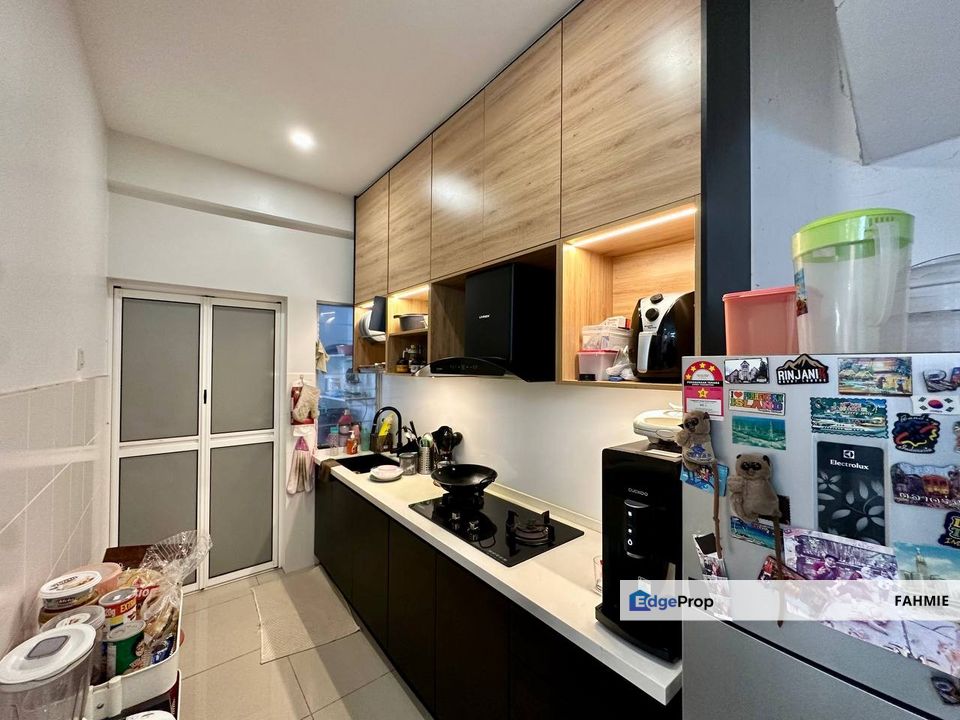 Lower unit. Fully renovated. Casa Bluebell. Cybersouth. Dengkil. , Selangor, Dengkil