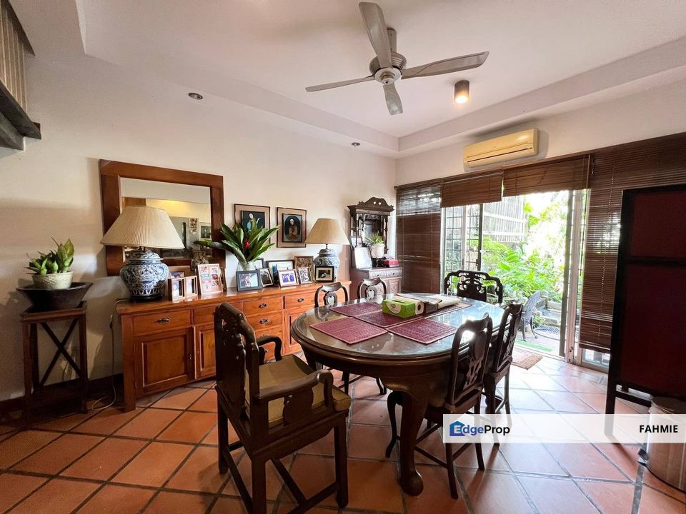 Freehold. Facing east. Taman Bukit Jobina. Ampang. , Selangor, Ulu Kelang