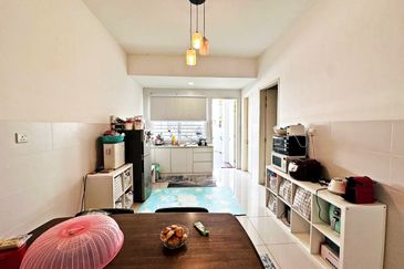 Abadi @ Bandar Ainsdale