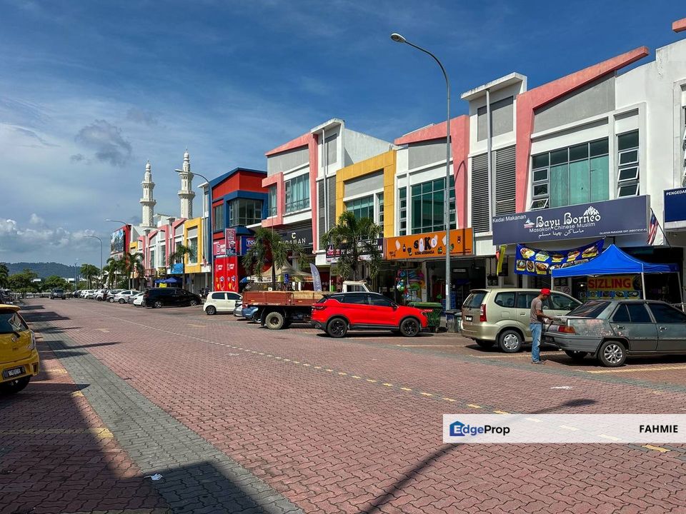 Freehold. Intermediate lot. Metropark. Bandar Sri Sendayan. Seremban. , Negeri Sembilan, Seremban