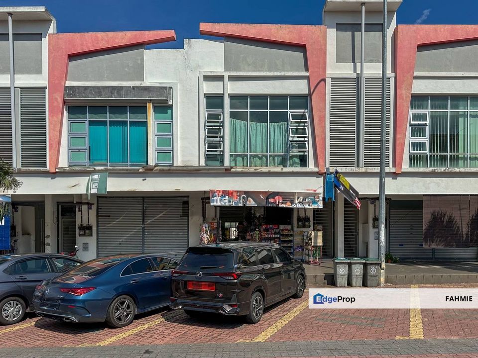 Freehold. Intermediate lot. Metropark. Bandar Sri Sendayan. Seremban. , Negeri Sembilan, Seremban