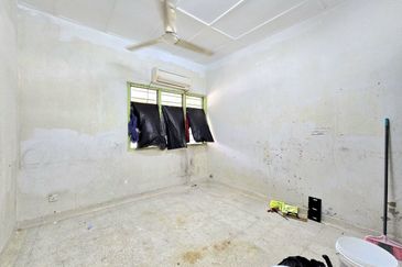 Kampung Tasik Tambahan