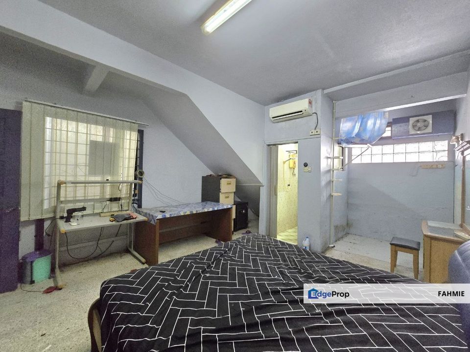 Lower floor. Non bumi lot. Pandan Indah. Ampang. , Selangor, Pandan Indah