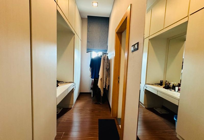 Perdana Lakeview East