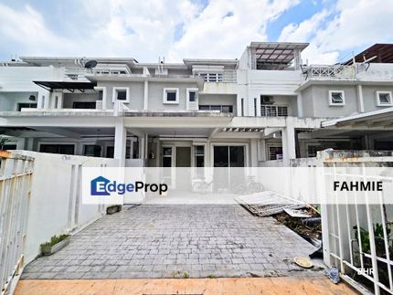 Non bumi lot. Seri Wirani. Seksyen 8. Bandar Baru Bangi. , Selangor, Bangi