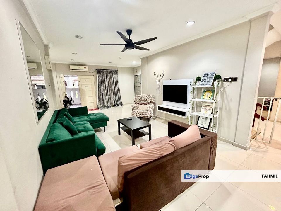 Corner lot. Fully renovated. Taman Desa Minang. Gombak. Batu Caves. , Selangor, Gombak