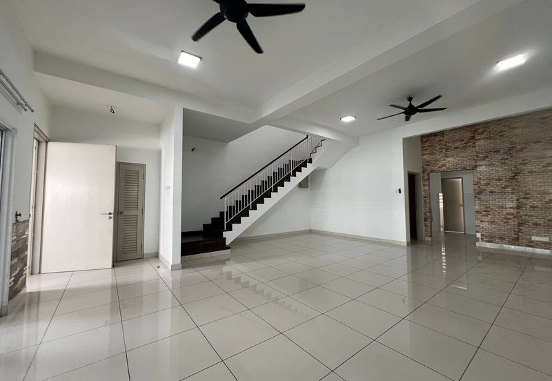 NILAI IMPIAN (LAMAN AZALEA)