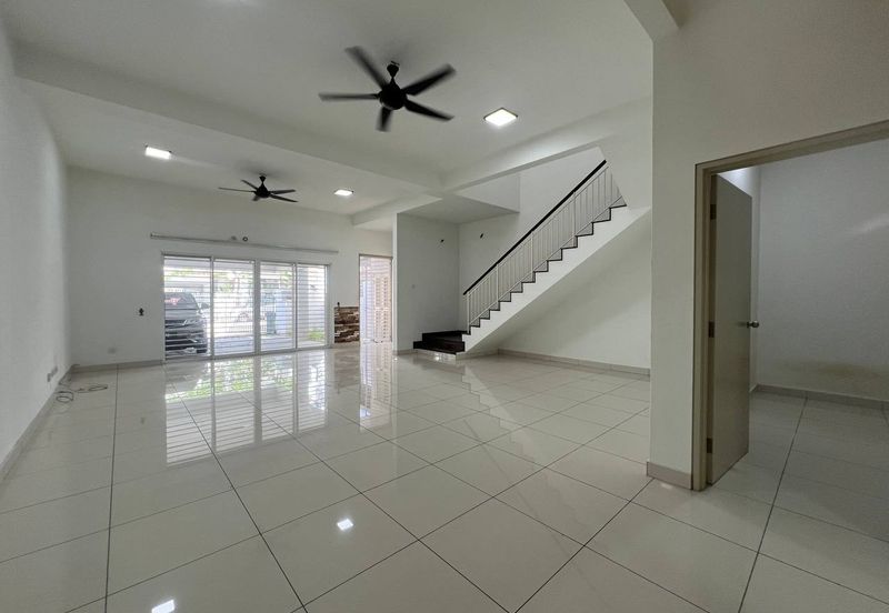 NILAI IMPIAN (LAMAN AZALEA)