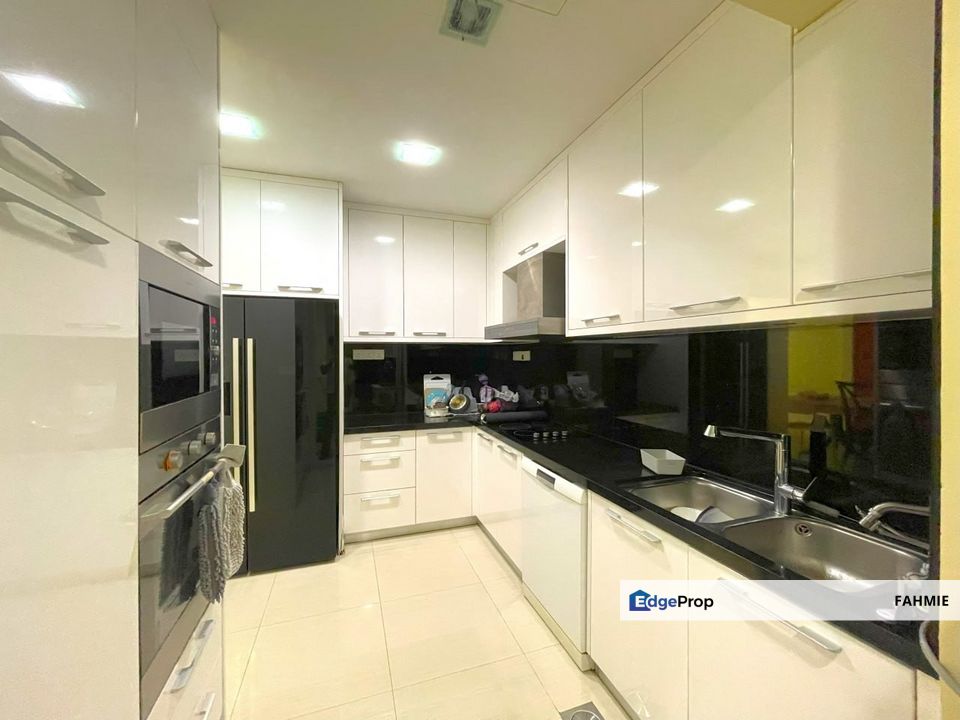 Ground floor. Huge terrace. Riana Green East. Wangsa Maju. , Kuala Lumpur, Wangsa Maju