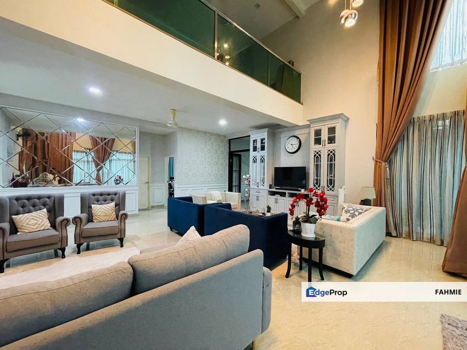 Modern design. Seksyen 3. Shah Alam. , Selangor, Shah Alam