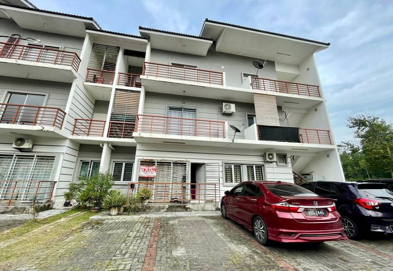 Taman Suci Bandar Ainsdale