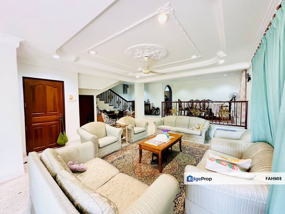 Corner lot. Seksyen 1. Bandar Baru Bangi. Bangi. , Selangor, Bangi